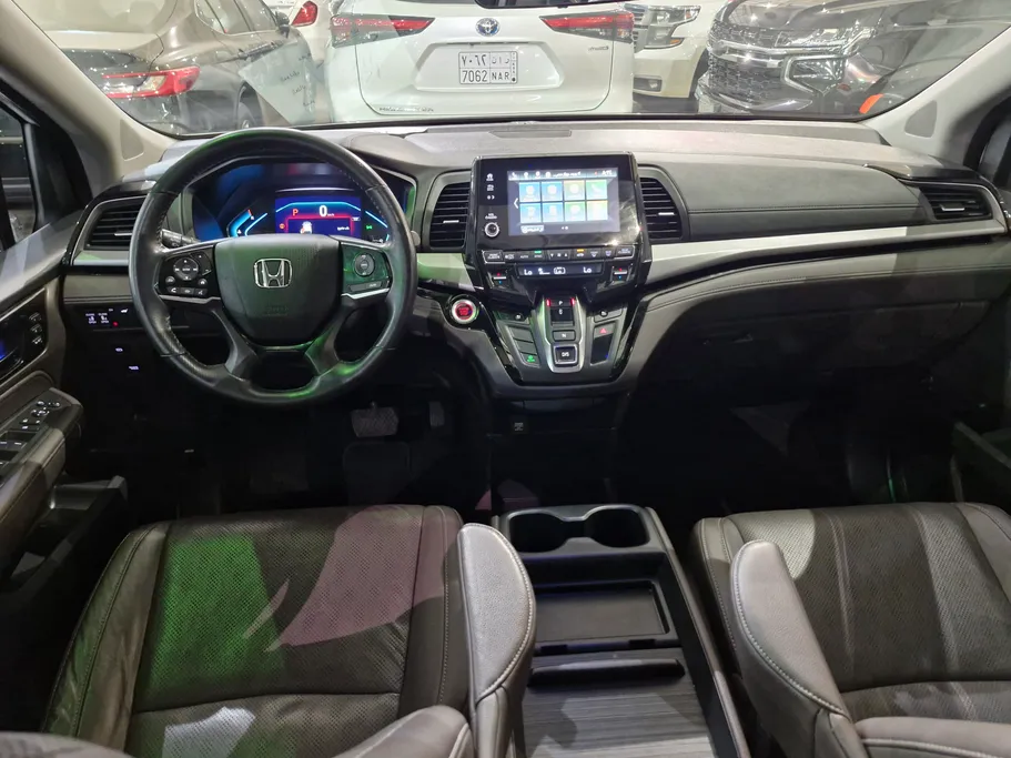 هوندا اوديسي LX 2022 