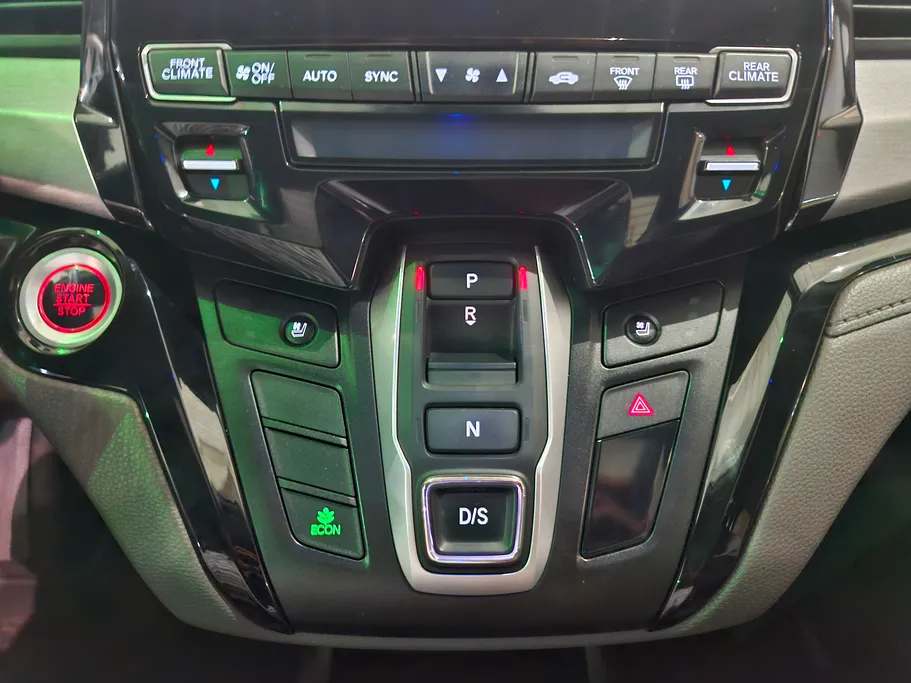 هوندا اوديسي LX 2022 