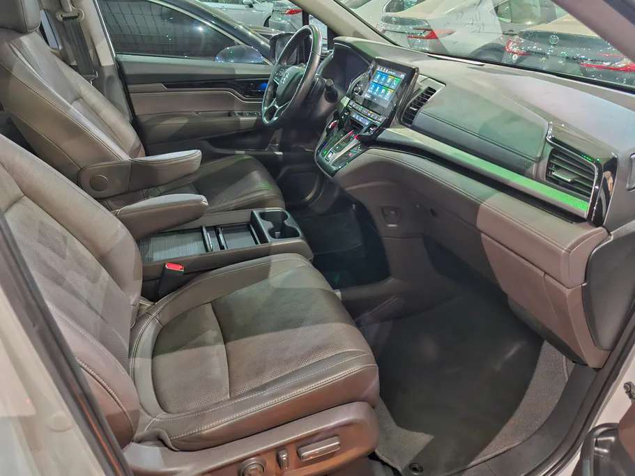 هوندا اوديسي LX 2022 