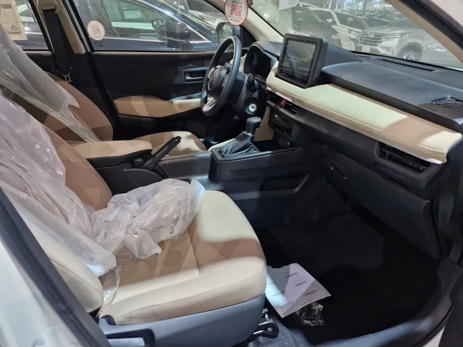 تويوتا يارس Y Limited 2026 