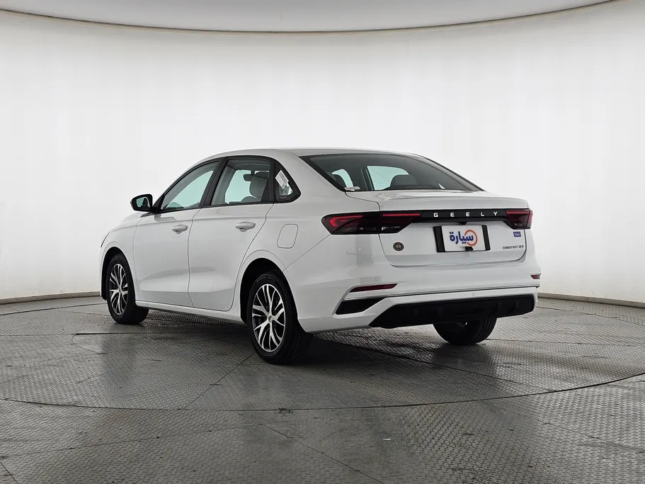 جيلي امجراند GS 2024 