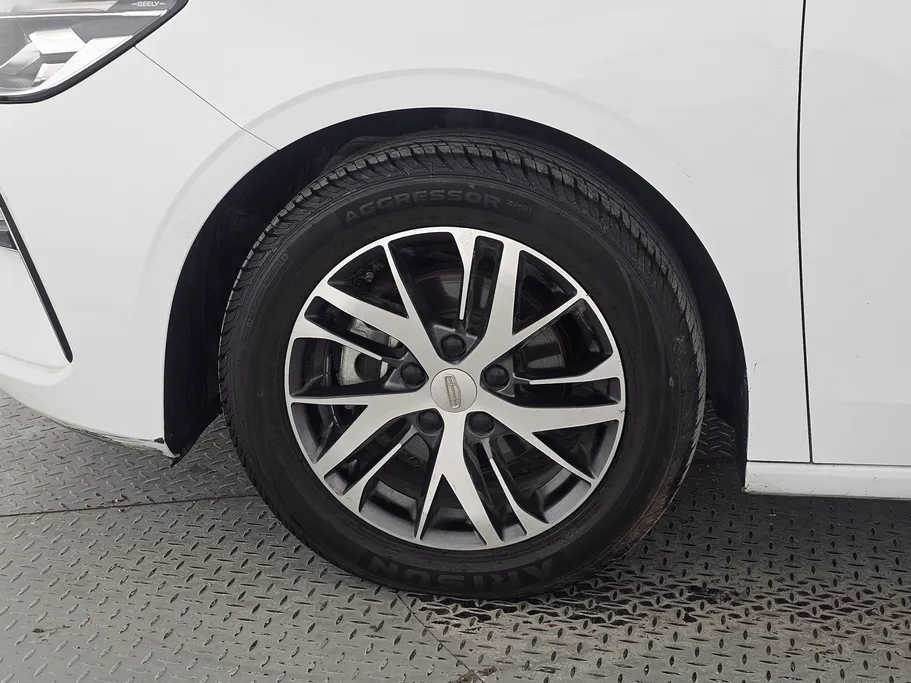 جيلي امجراند GS 2024 