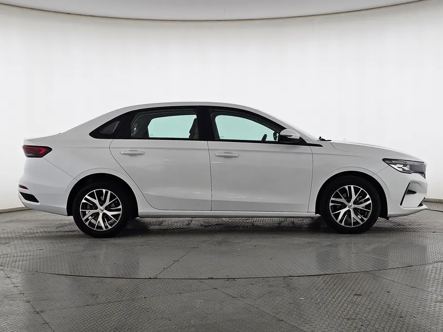 جيلي امجراند GS 2024 