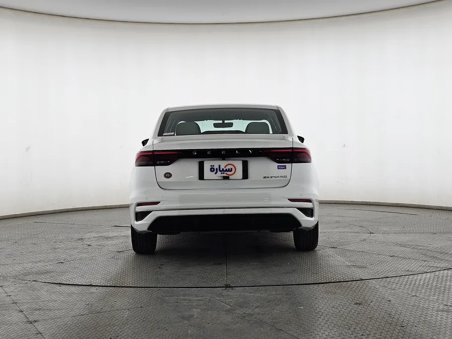 جيلي امجراند GS 2024 