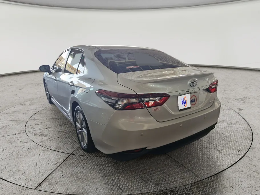 2024 Toyota Camry  GLE 
