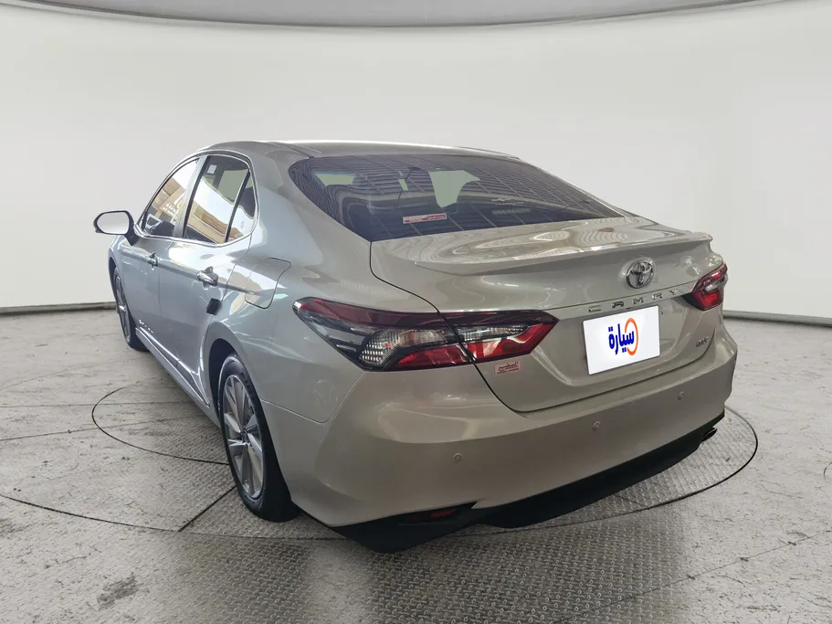 2024 Toyota Camry  GLE 