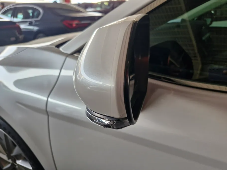 2024 Toyota Camry  GLE 