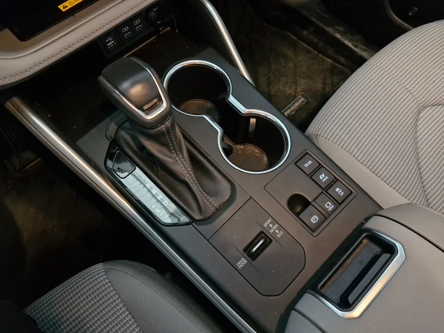 تويوتا هايلاندر GLE 2023 