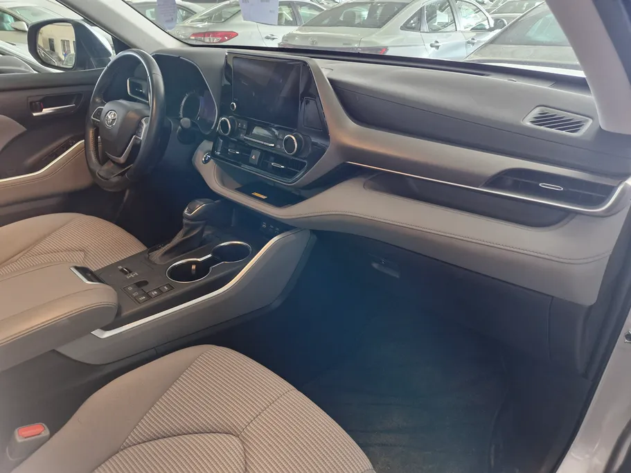 تويوتا هايلاندر GLE 2023 