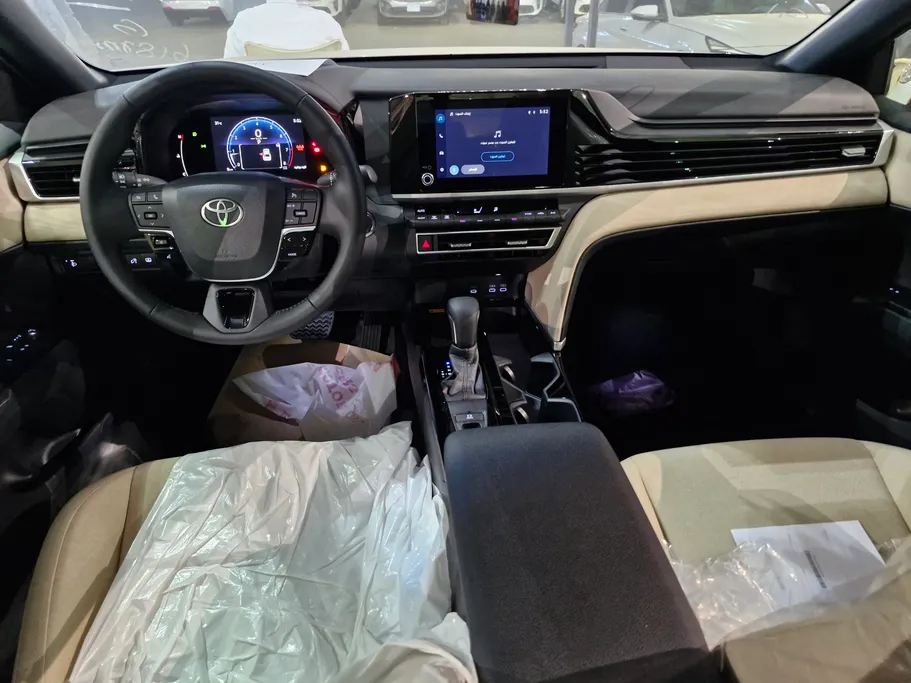 2025 Toyota Camry  LE 