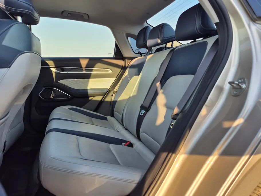 جيلي امجراند GF 2023 