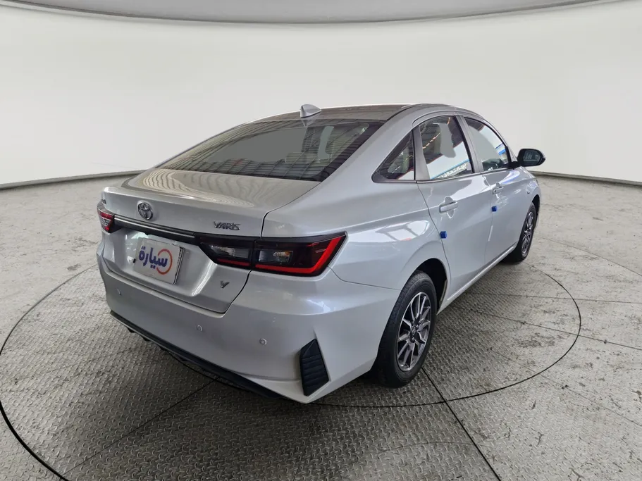تويوتا يارس Y 2024 