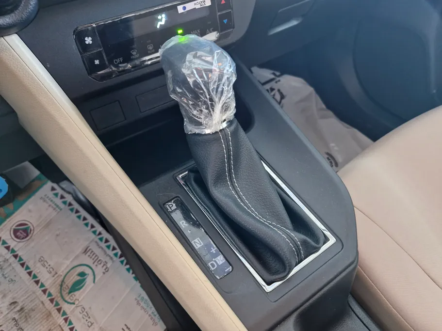 2024 Toyota Yaris  Y 