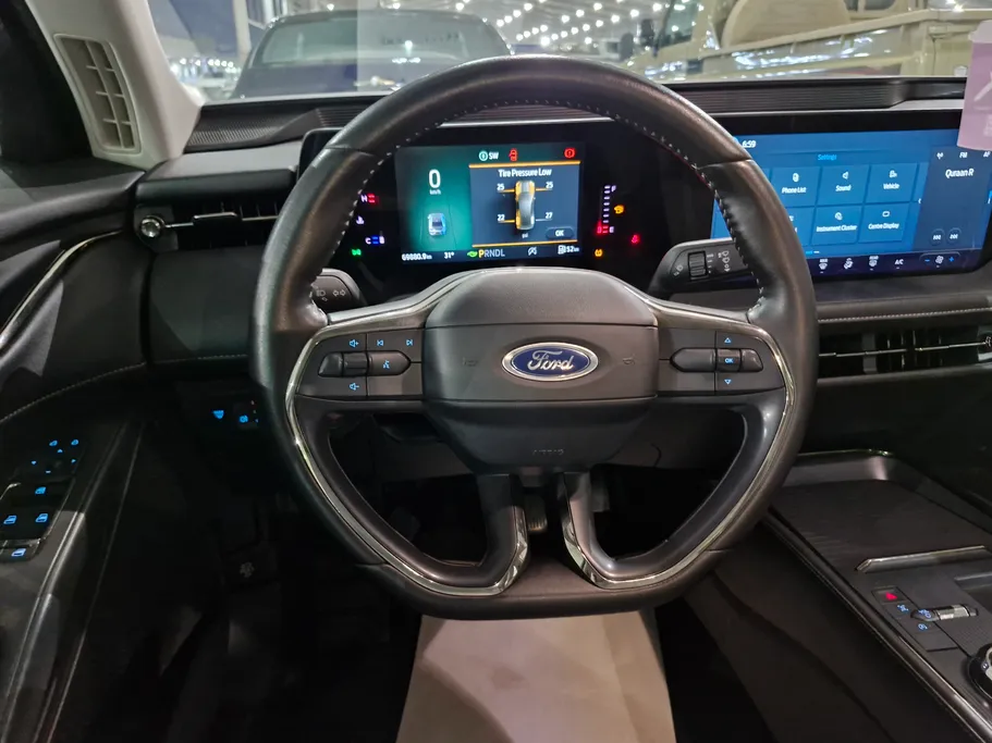 2023 Ford Taurus Ambiente New Shape 