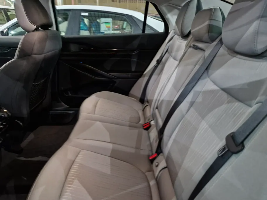 2023 Ford Taurus Ambiente New Shape 