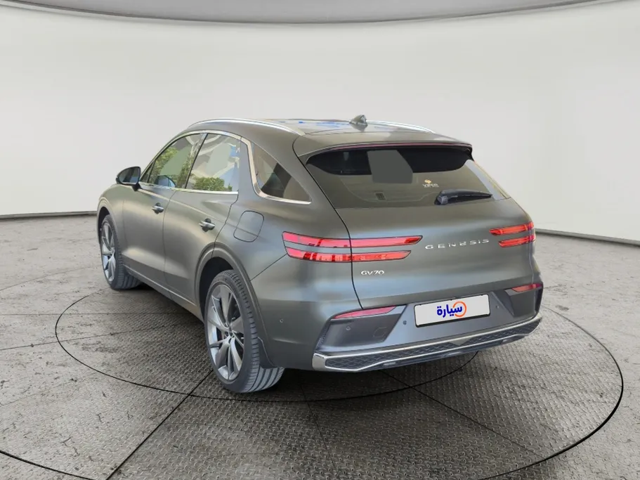 2025 Genesis GV70 Premium 