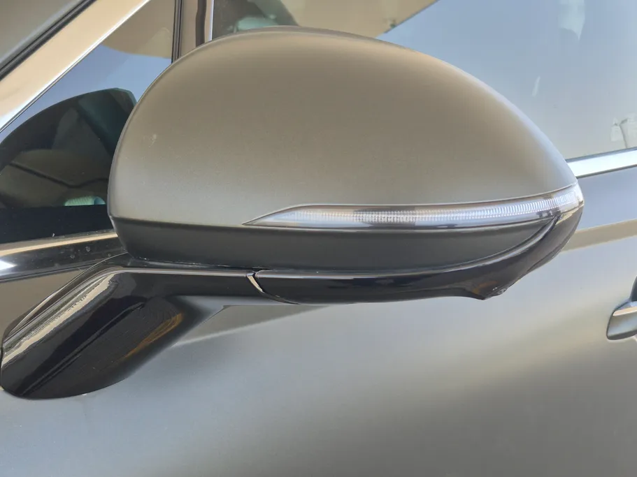 2025 Genesis GV70 Premium 