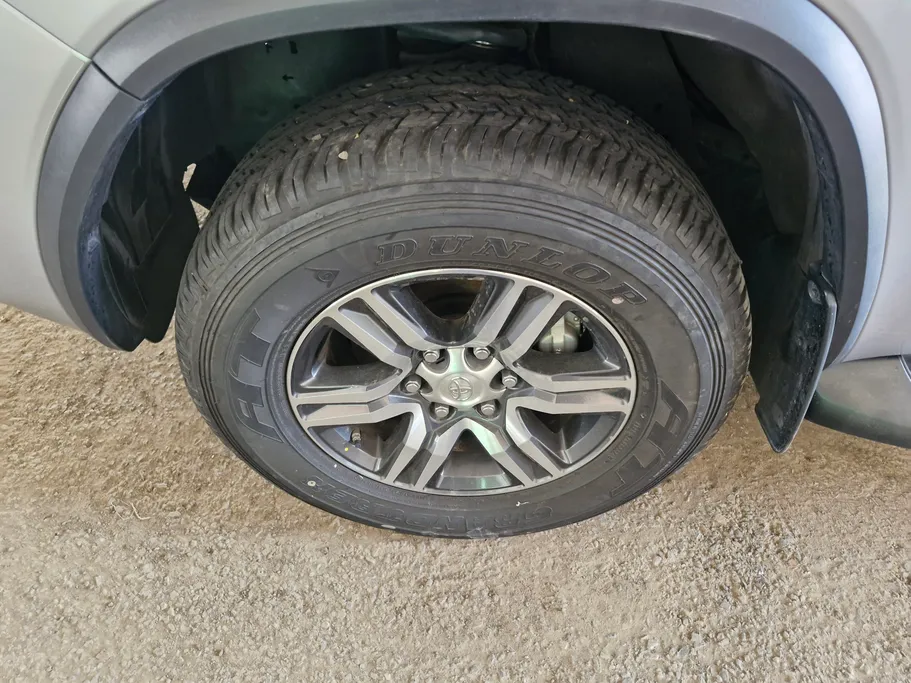 تويوتا فورتشنر VX1 2024 