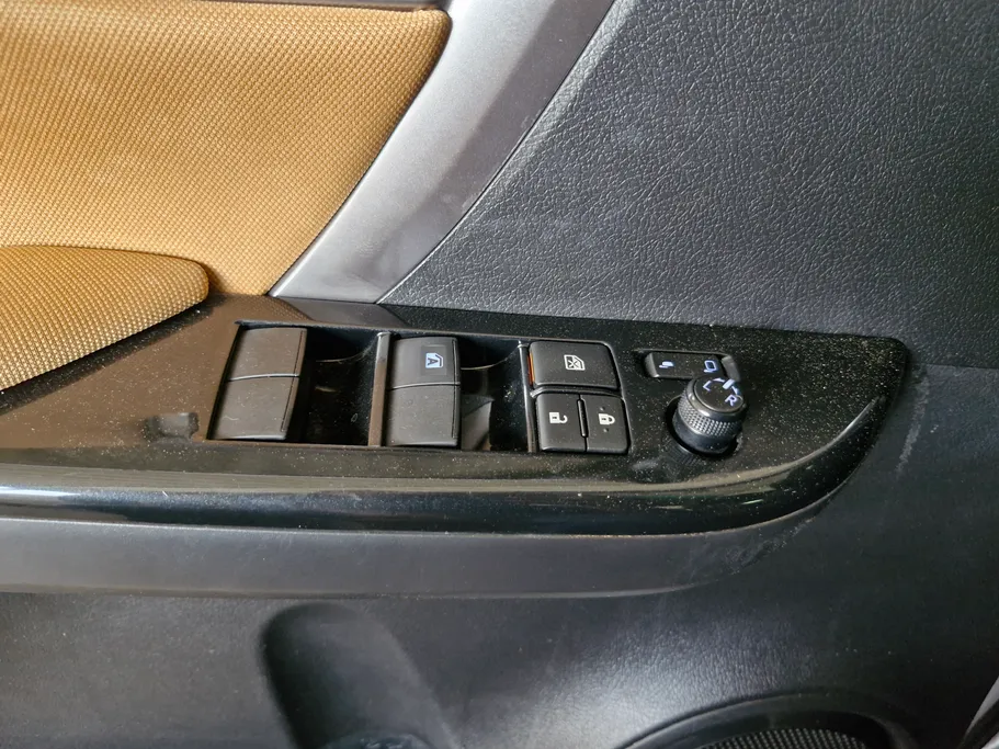 تويوتا فورتشنر VX1 2024 