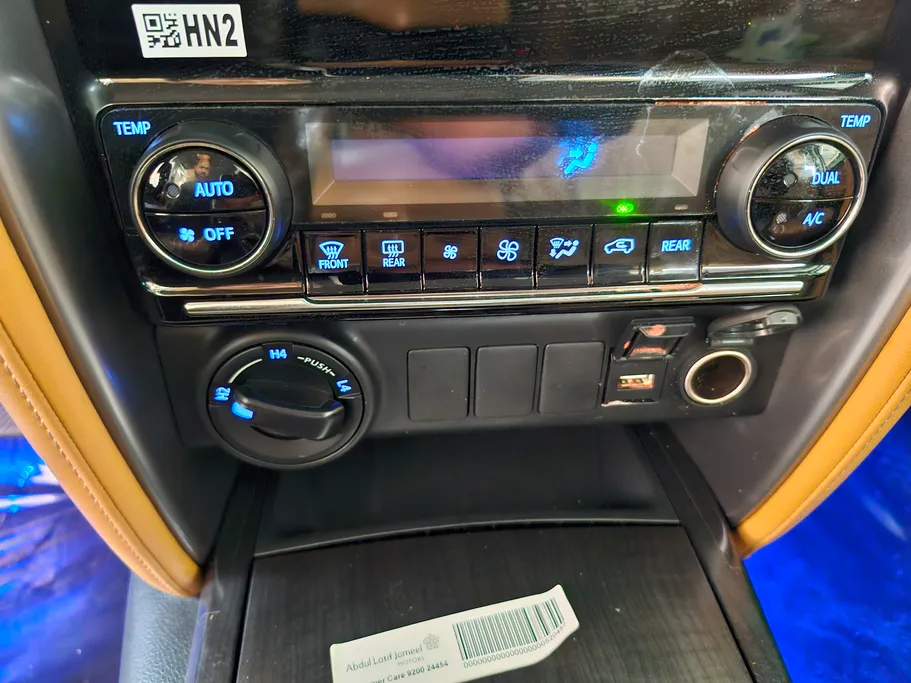 تويوتا فورتشنر VX1 2024 