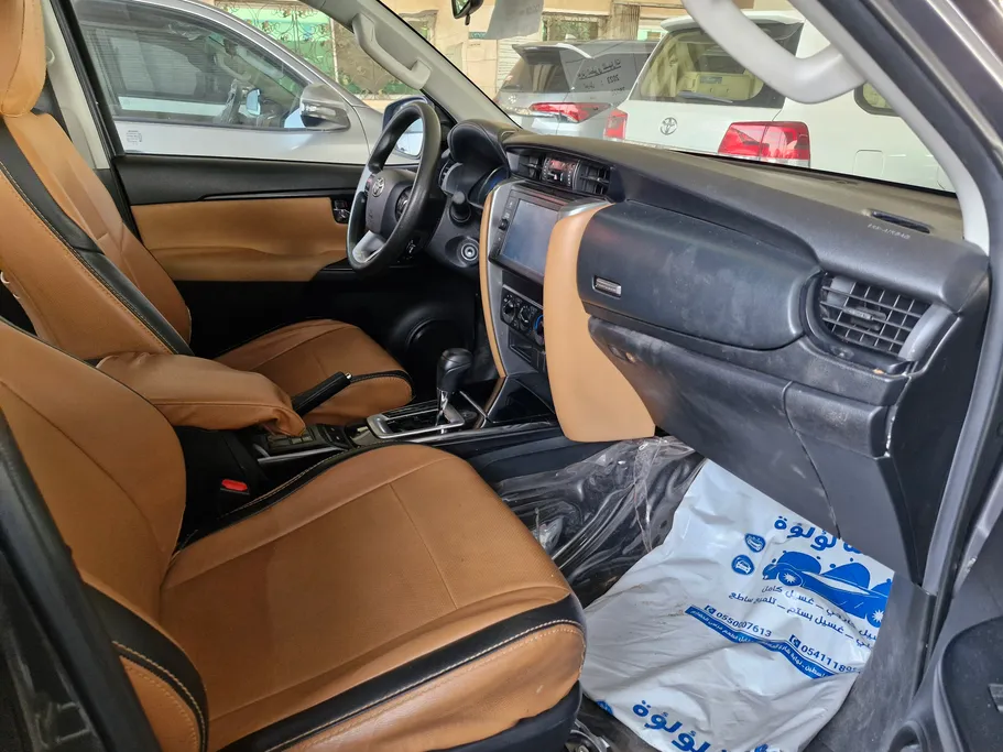 تويوتا فورتشنر GX2 2023 