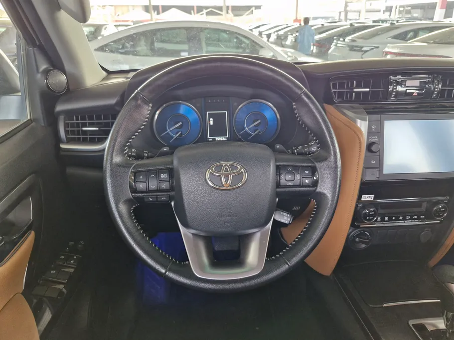 2023 Toyota Fortuner VX 