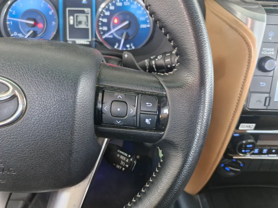 2023 Toyota Fortuner VX 