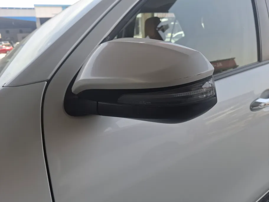 تويوتا فورتشنر VX 2023 