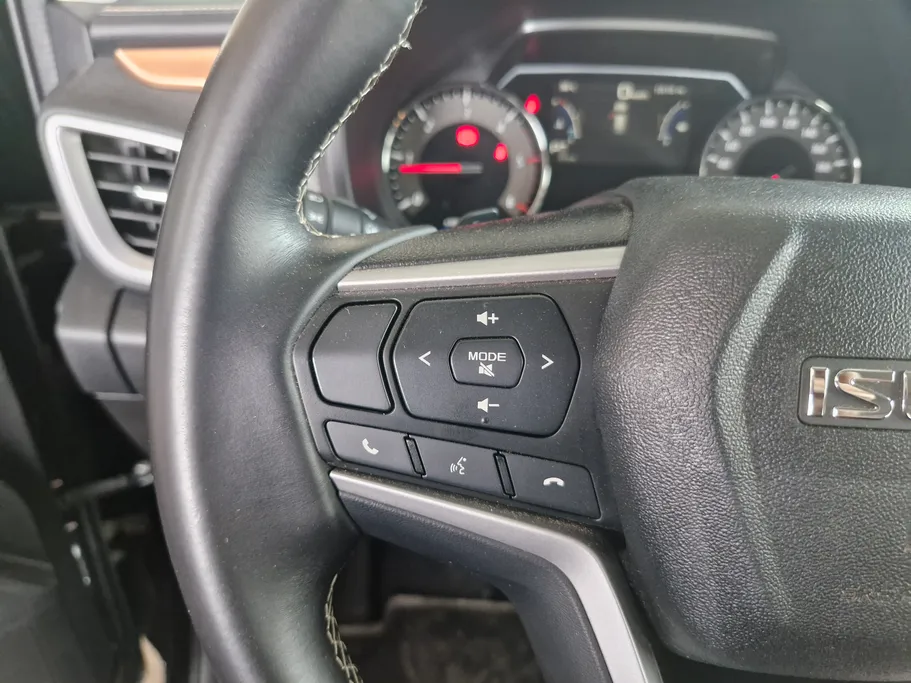 ايسوزو MUX Full 2023 