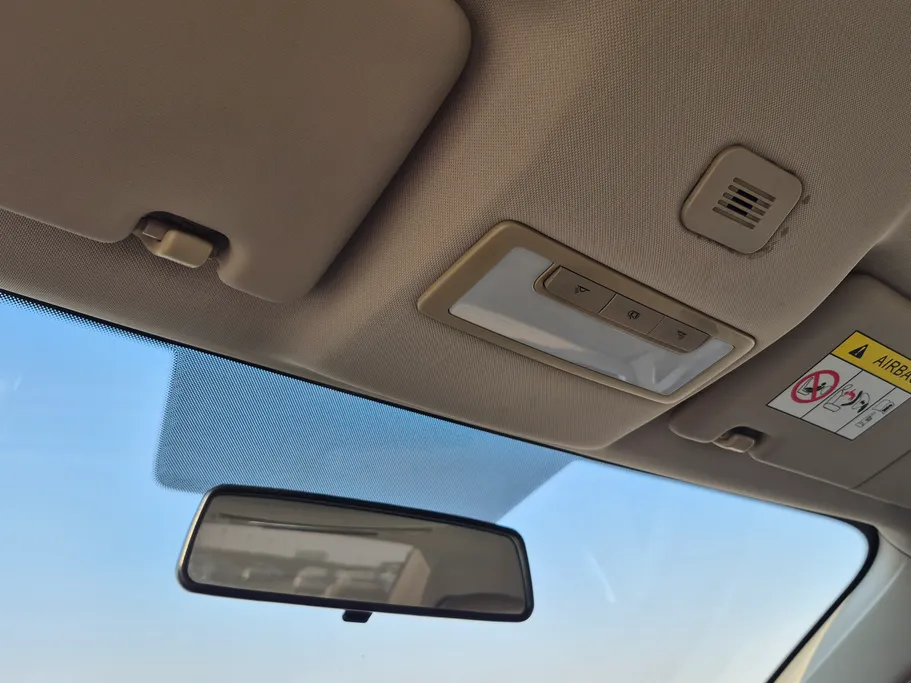 ام جي 5 STD 2023 