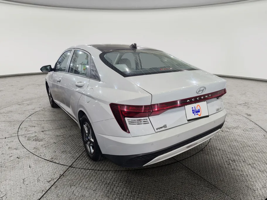 2024 Hyundai Accent Fleet 