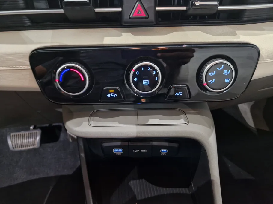 2024 Hyundai Accent Fleet 