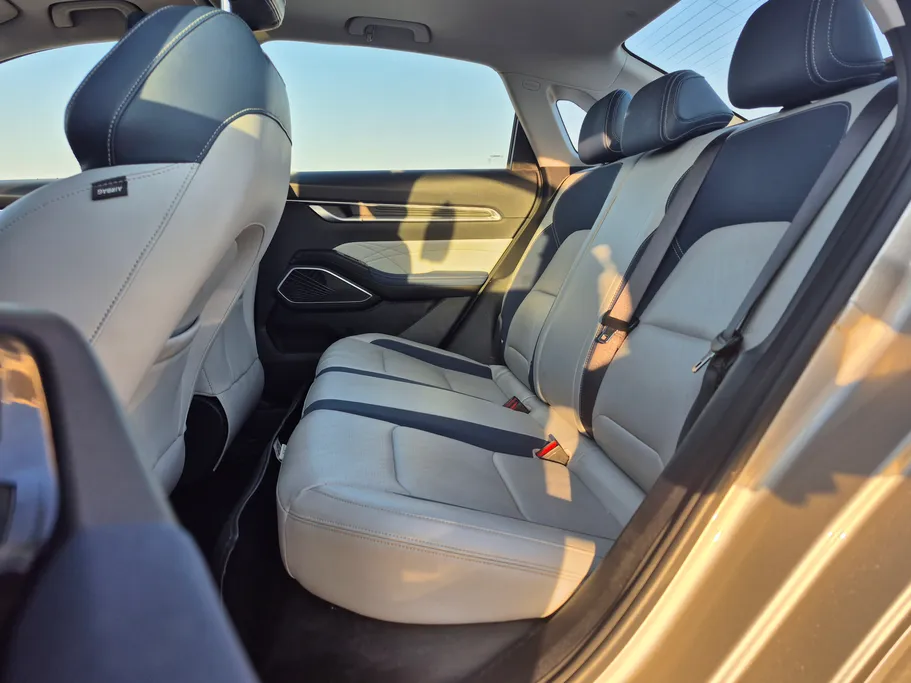 جيلي امجراند GF 2023 