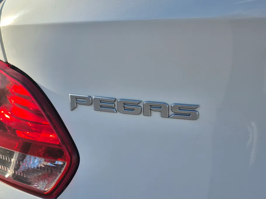 2023 Kia Pegas LX 