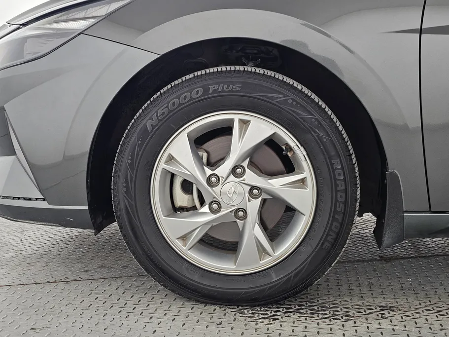 2022 Hyundai Elantra Fleet 