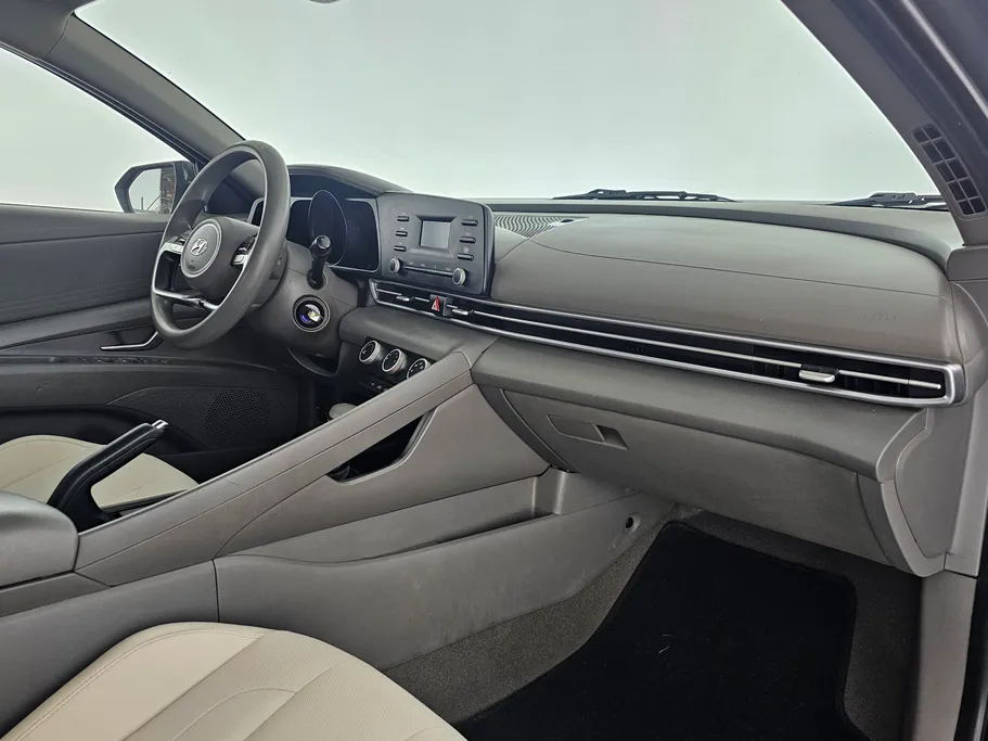 2022 Hyundai Elantra Fleet 