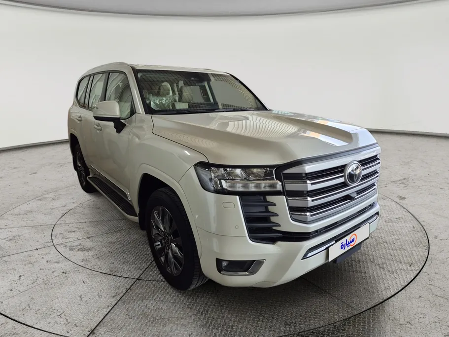 2025 Toyota Land Cruiser GXR 