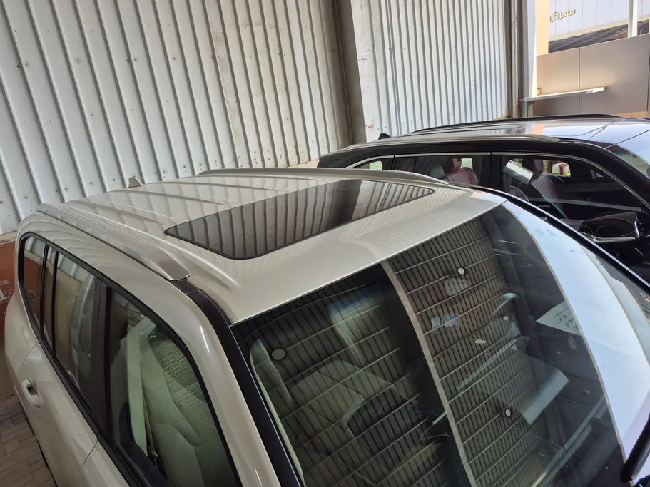 2025 Toyota Land Cruiser GXR 