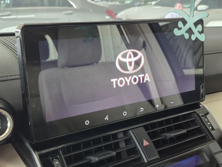 2025 Toyota Land Cruiser GXR 