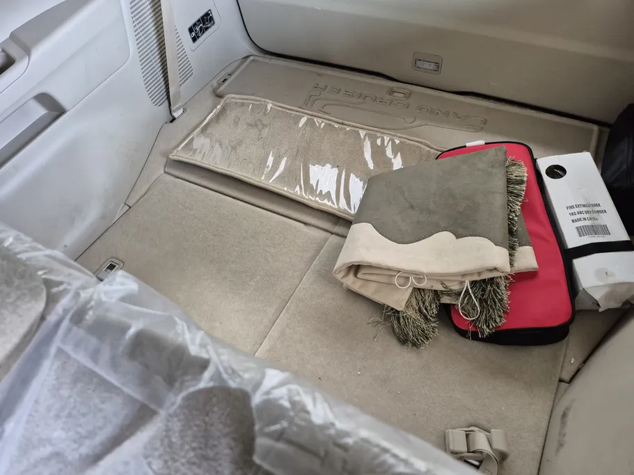 2025 Toyota Land Cruiser GXR 