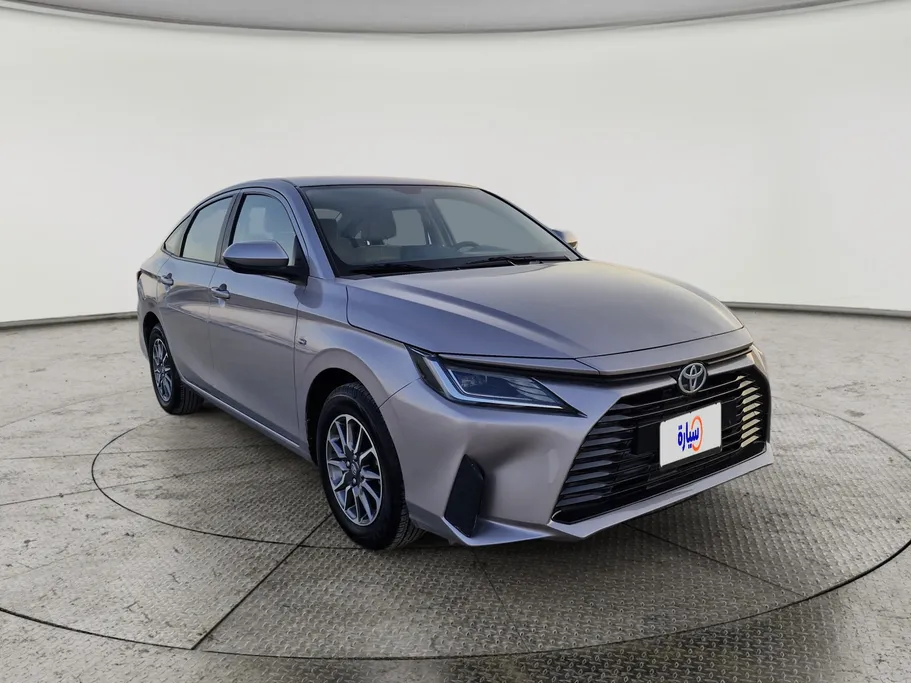 2023 Toyota Yaris  Y 