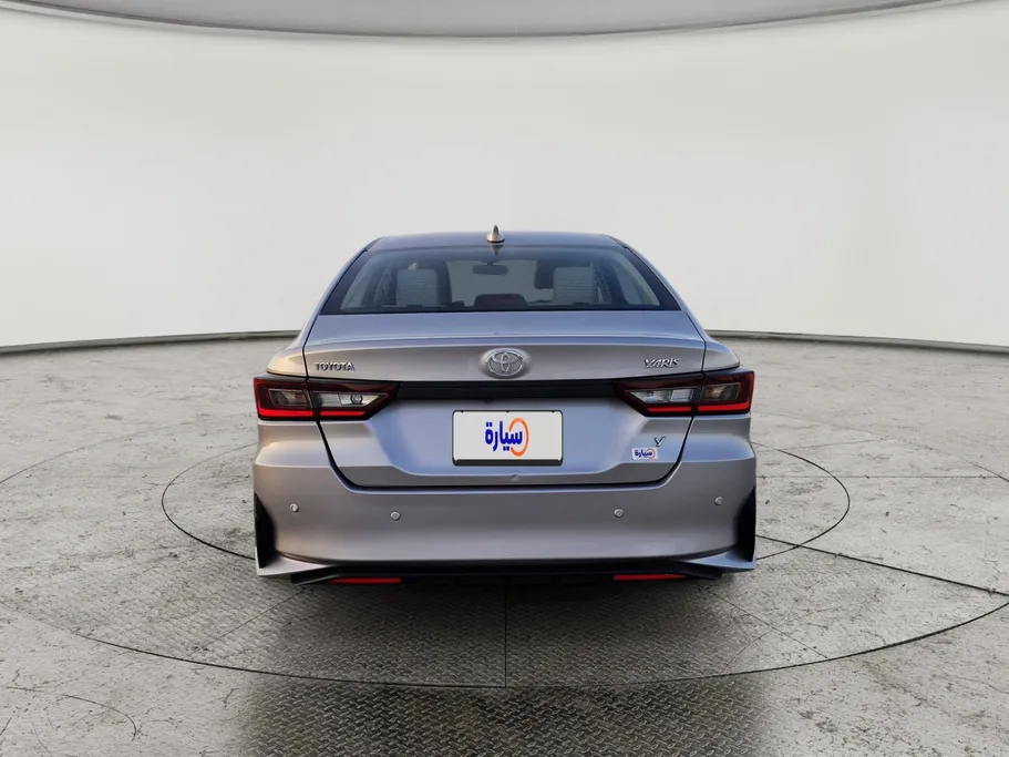 2023 Toyota Yaris  Y 