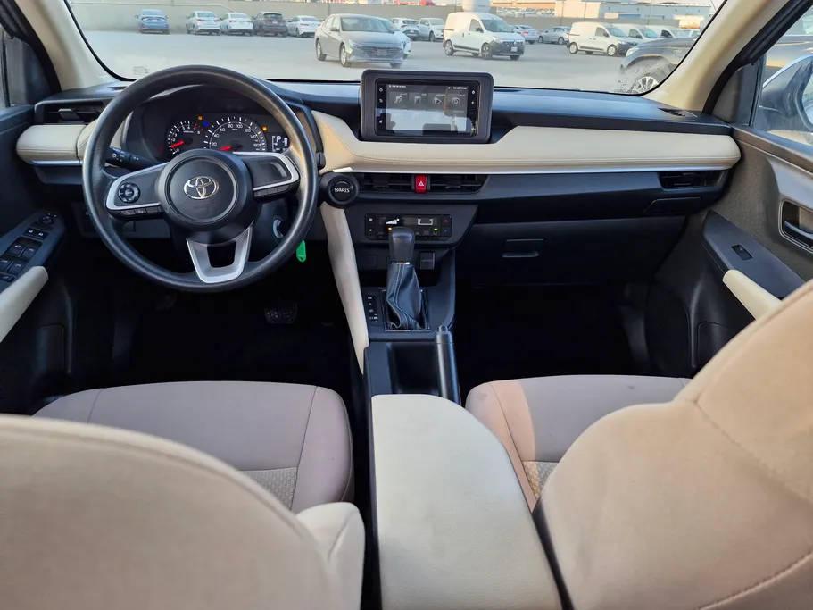 تويوتا يارس Y 2023 