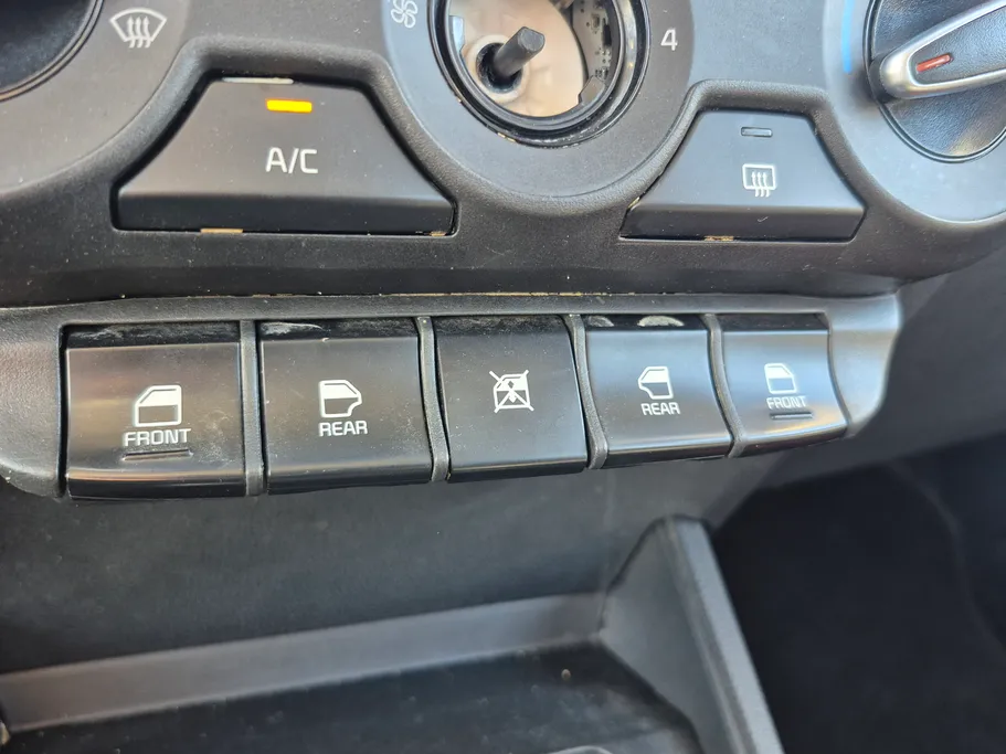 كيا بيجاس LX 2023 