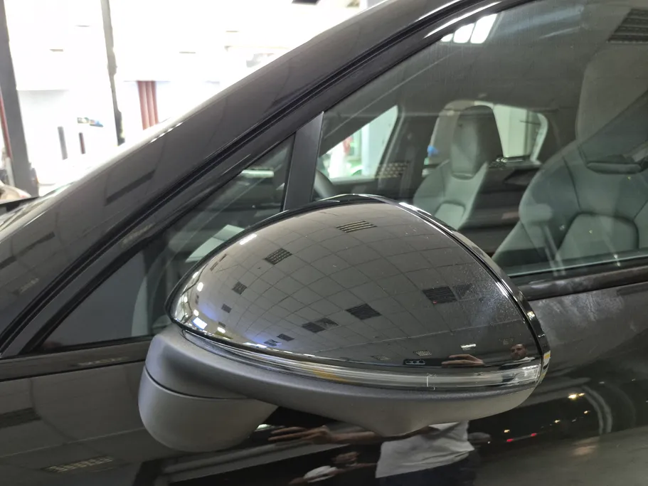 2025 Porsche Cayenne Coupe 