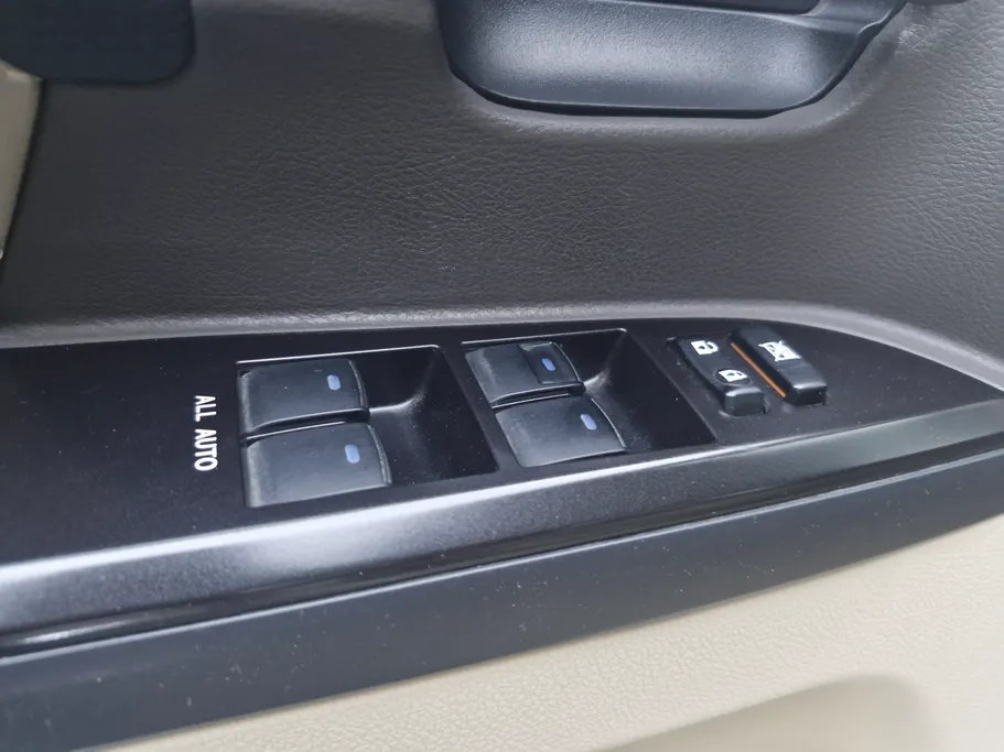 تويوتا لاندكروزر GXR1 2019 