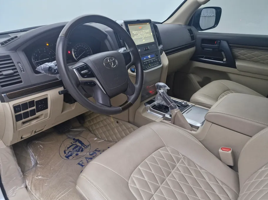 تويوتا لاندكروزر GXR1 2019 