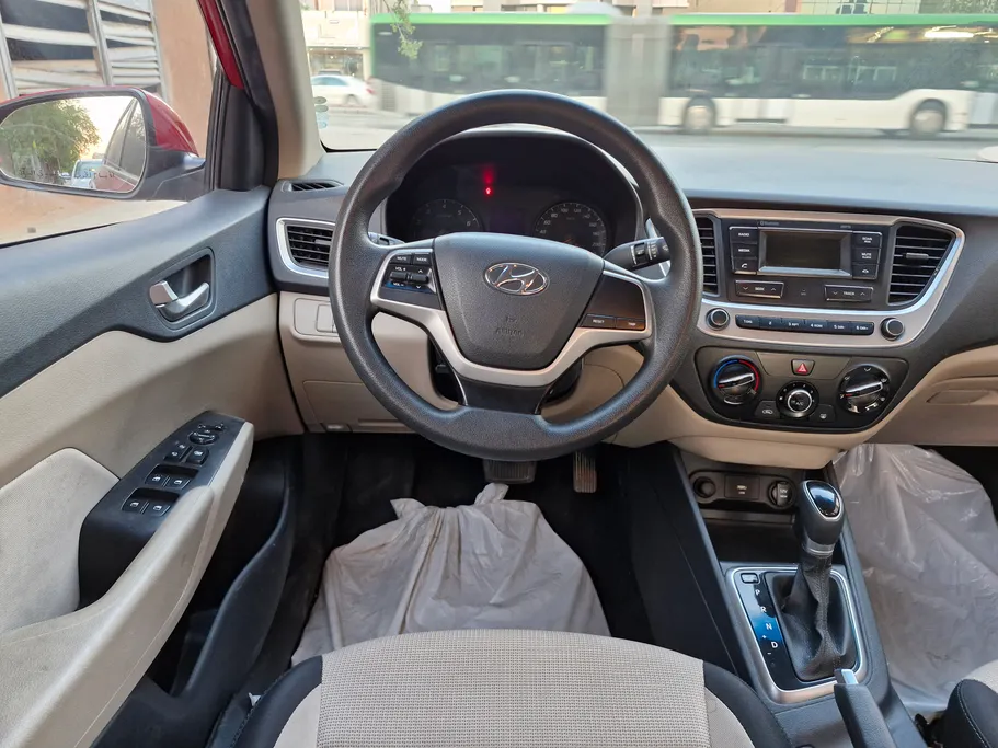 هيونداي اكسنت سمارت 2022 