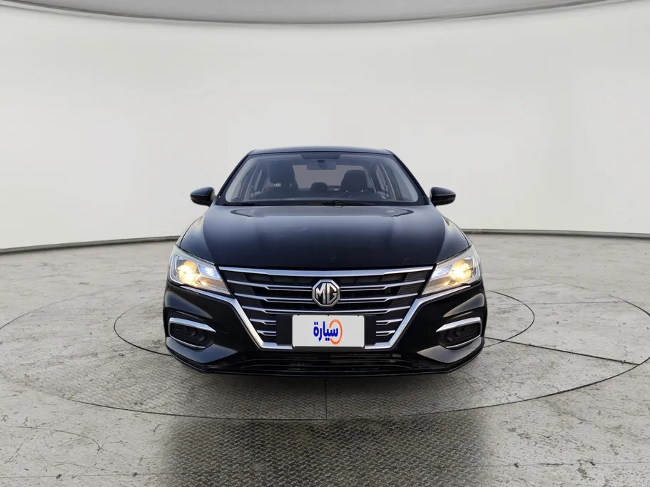 ام جي 5 STD 2023 