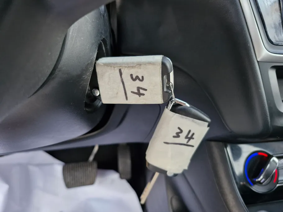 ام جي 5 STD 2023 